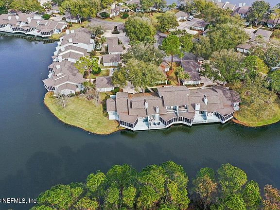 5th image of 27 LITTLE BAY HARBOR Drive