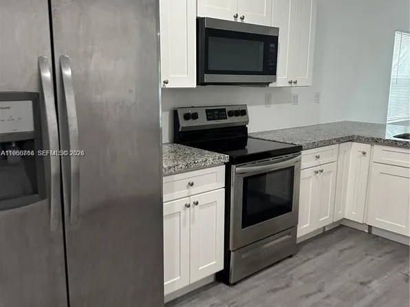 224 NW 57th St #B, Miami, FL 33127