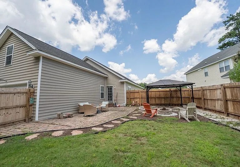10 Arbors Cir — Photo 59