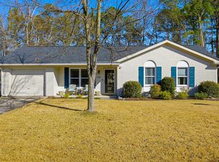 121 Aylesbury Rd, Goose Creek, SC 29445