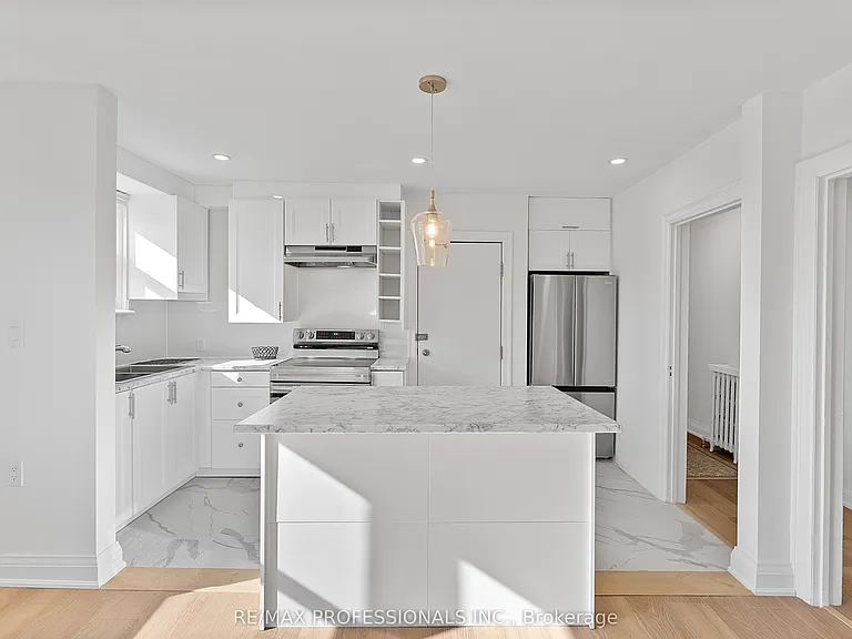 308 Jane St #UPPER — Photo 9