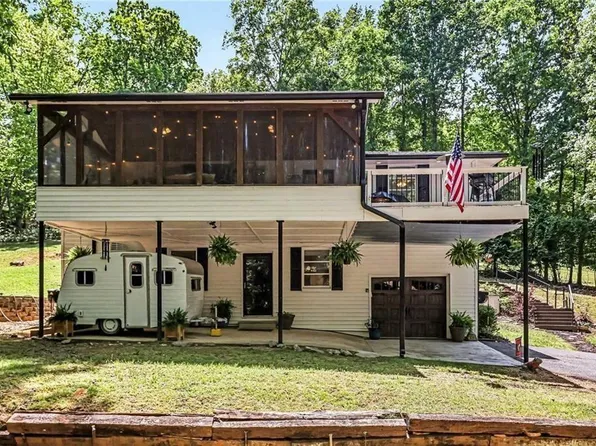 7250 Timber Trl, Cumming, GA 30041