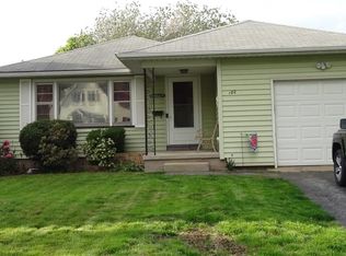 162 Corley Dr, Rochester, NY 14622