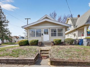 648 Carlton St, Toledo, OH 43609