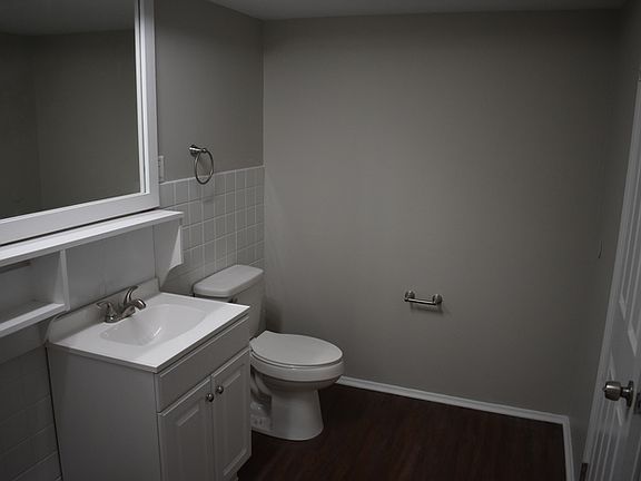 4th image of 3615 Brookstone Dr