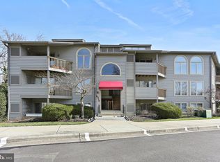 2010 Quay Village Ct APT 202, Annapolis, MD 21403