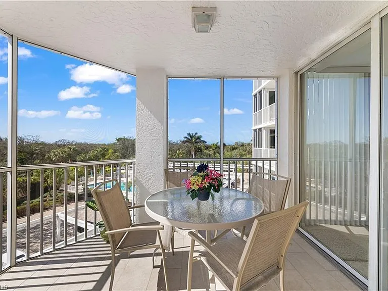6361 Pelican Bay Blvd #201 — Photo 22