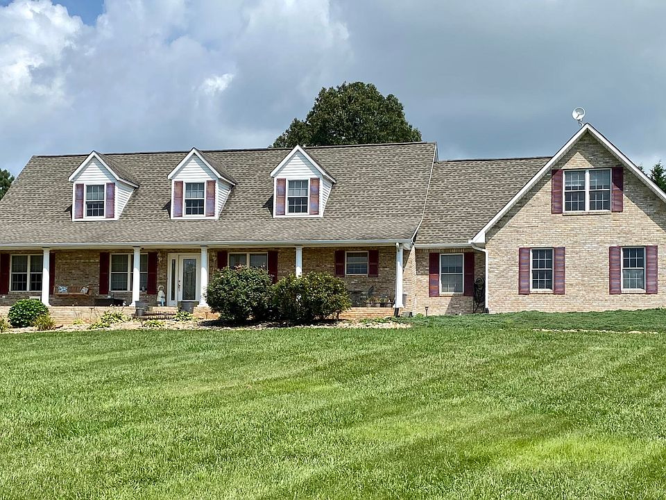 1st image of 1054 San Martino Dr