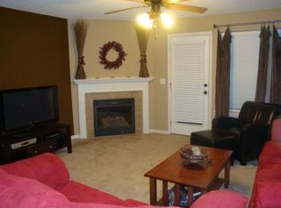 9843 N Lewis Ave, Kansas City, MO 64157
