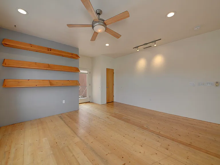 1020 6th St NW — Photo 22