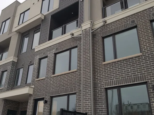 3472 Widdicombe Way #12, Mississauga, ON L5L 0B8