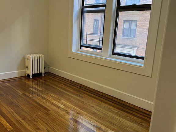 3rd image of 21-24 31st St #2N