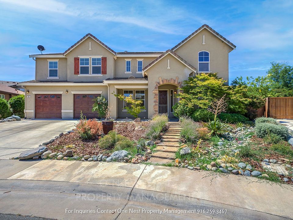 1st image of 305 Falkirk Ct
