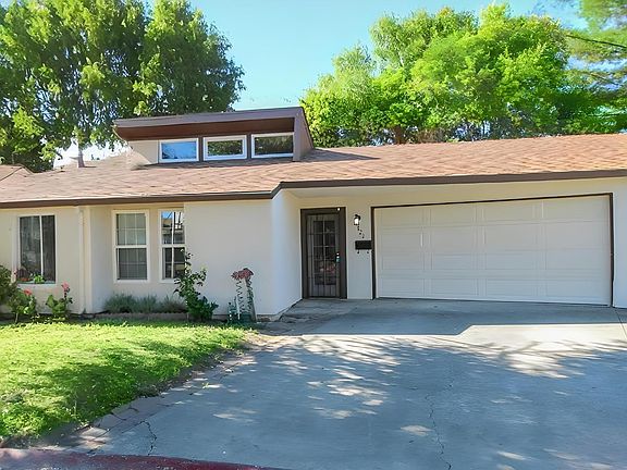 2nd image of 1022 Ruth Place