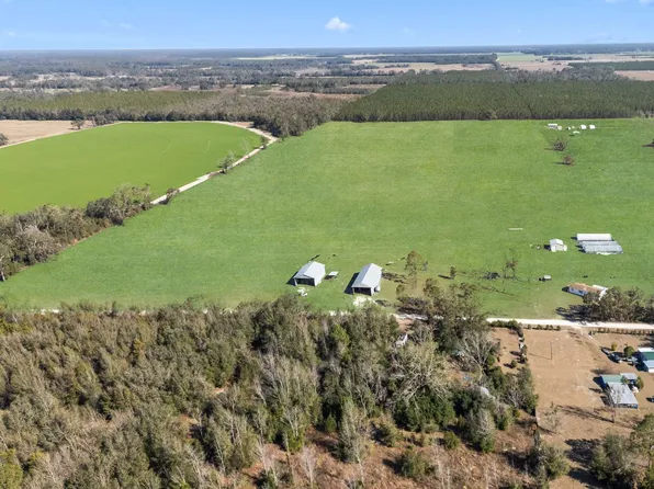 18206 165th Rd, Live Oak, FL 32060