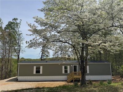 5787 Davis Rd, Walkertown, NC, 27051