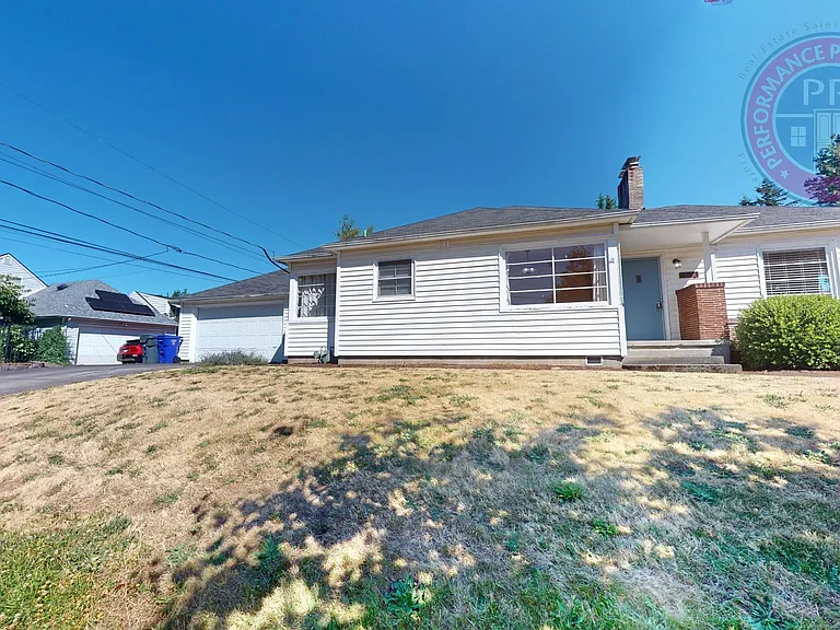 4793 N Willamette Blvd — Photo 2