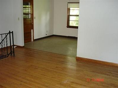 3rd image of 510 W Jefferson St