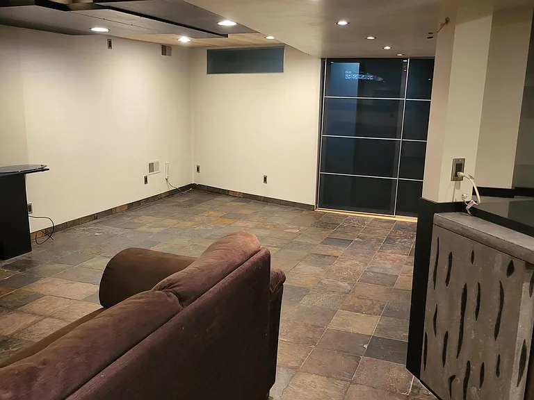 3355 Willow St — Photo 30
