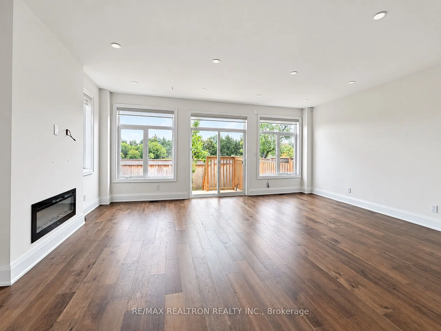 5 bed, $4,000 — Photo 3