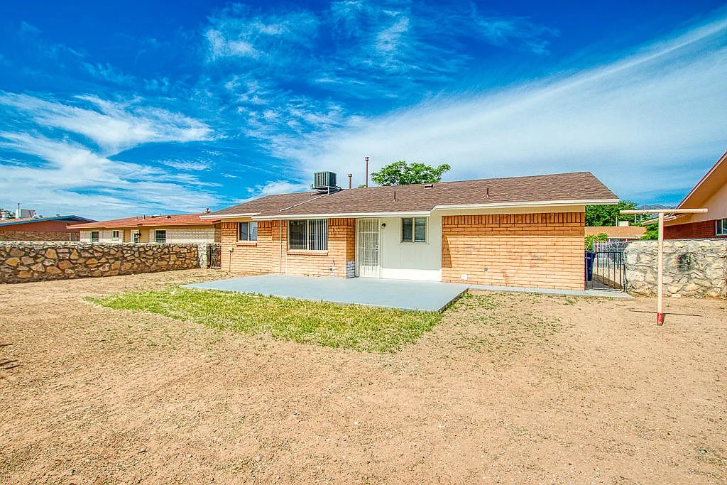 Building Photo - 10720 McAllen Pl