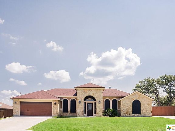 3rd image of 2097 Pirtle Dr