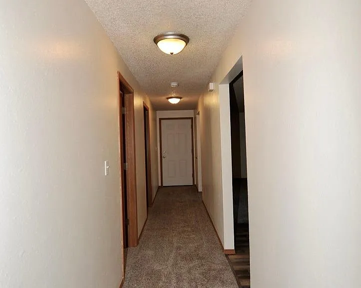 117 E 14th Ave #3 — Photo 3