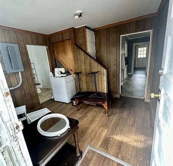 Entrance through backdoor