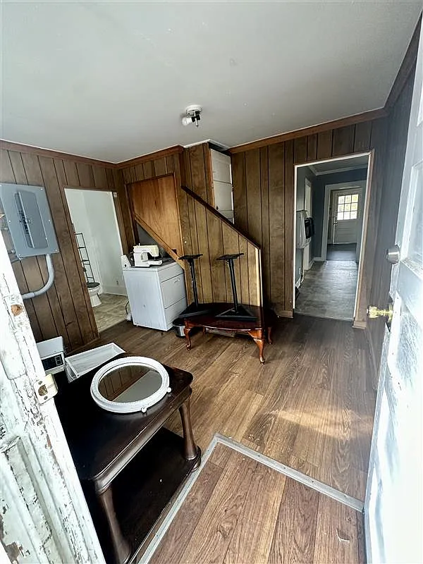 Entrance through backdoor - 804 Greenville Dr