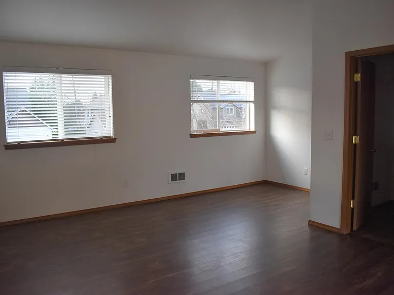1607 141st Street Ct S #B — Photo 4