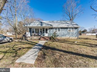 126 Railroad Ave, Williamstown, NJ 08094