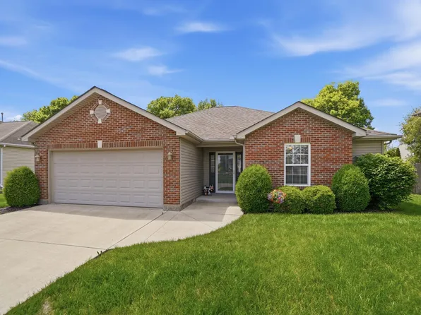1728 Hunters Ridge Dr, Troy, OH 45373