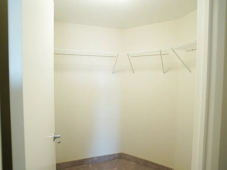239 Auburn Dr #804 — Photo 16