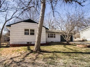 8016 Hunter St, Raytown, MO 64138