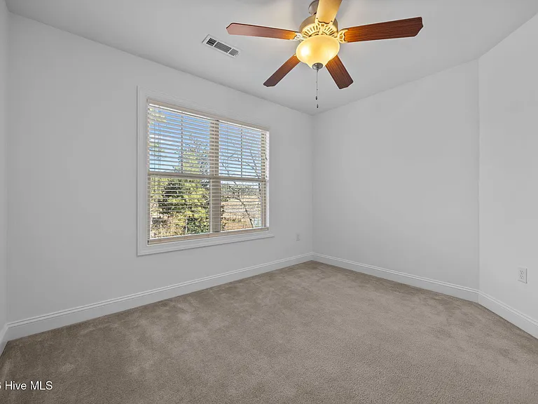 58 Cypress Cir — Photo 22