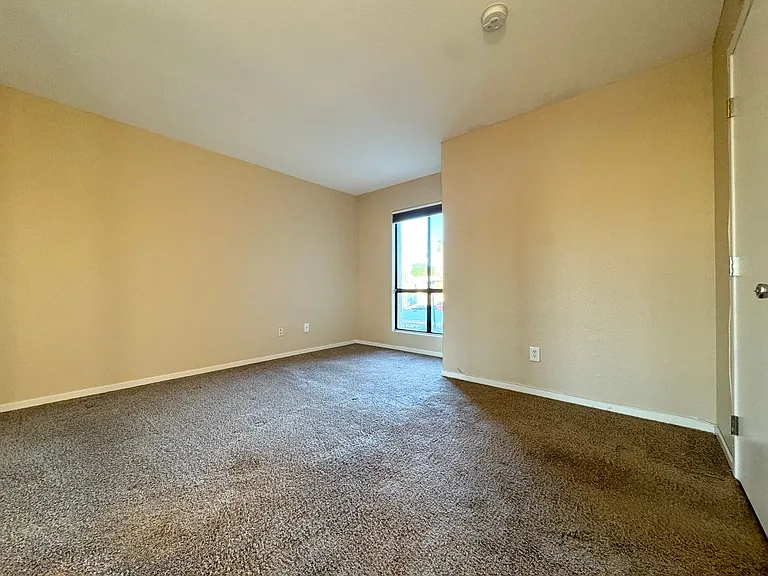 45546 Aladdin St #D201 — Photo 10