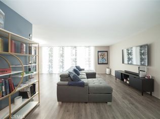 7260 Hillside Ave, Los Angeles, CA