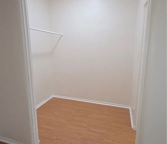 33408 W Sunset Blvd — Photo 5
