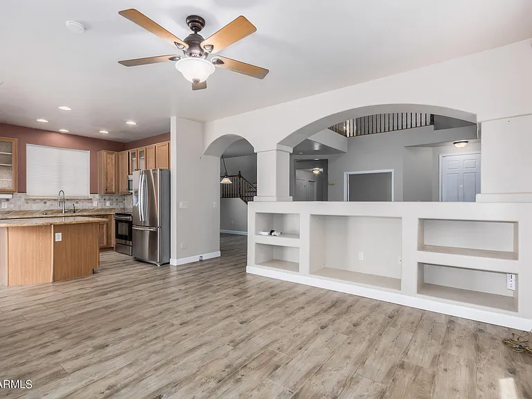 204 W Mountain Sage Dr — Photo 14
