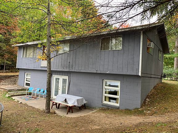 2nd image of 1136 E Heart Lake Dr