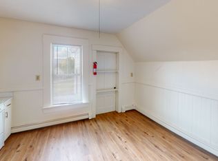 6 Colburn St #3, Lebanon, NH 03766