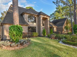 15635 Lake Lodge Dr, Houston, TX 77062