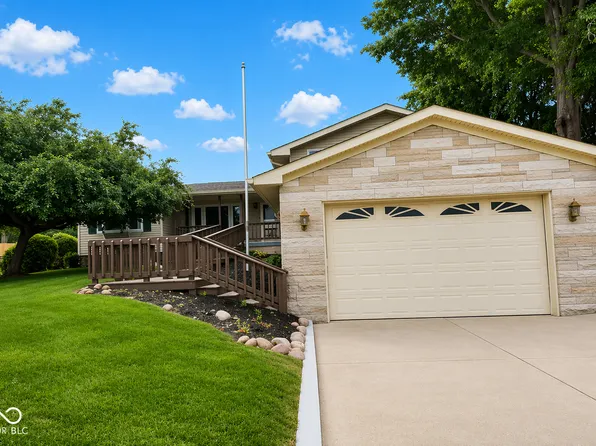 5329 W Smith Valley Rd, Greenwood, IN 46142