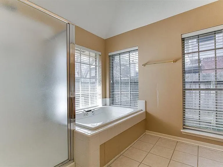 14803 Sparks Valley Dr — Photo 13