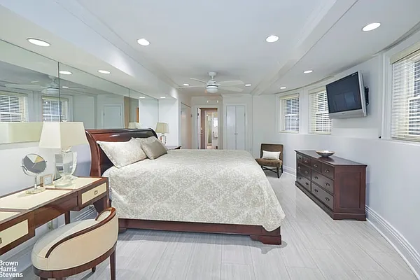 Sold by Brown Harris Stevens | media 7