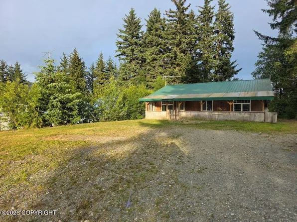 223 Tower Rd, Haines, AK 99827