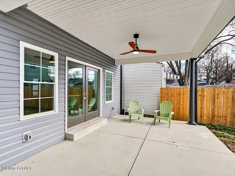 914 Ash St — Photo 39