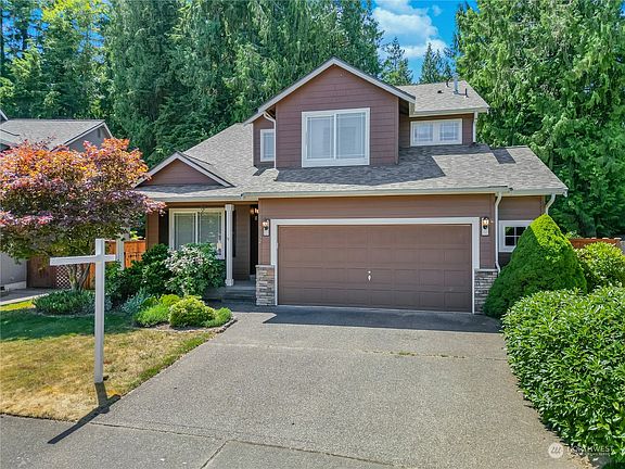 3rd image of 3332 Lady Fern Loop NW