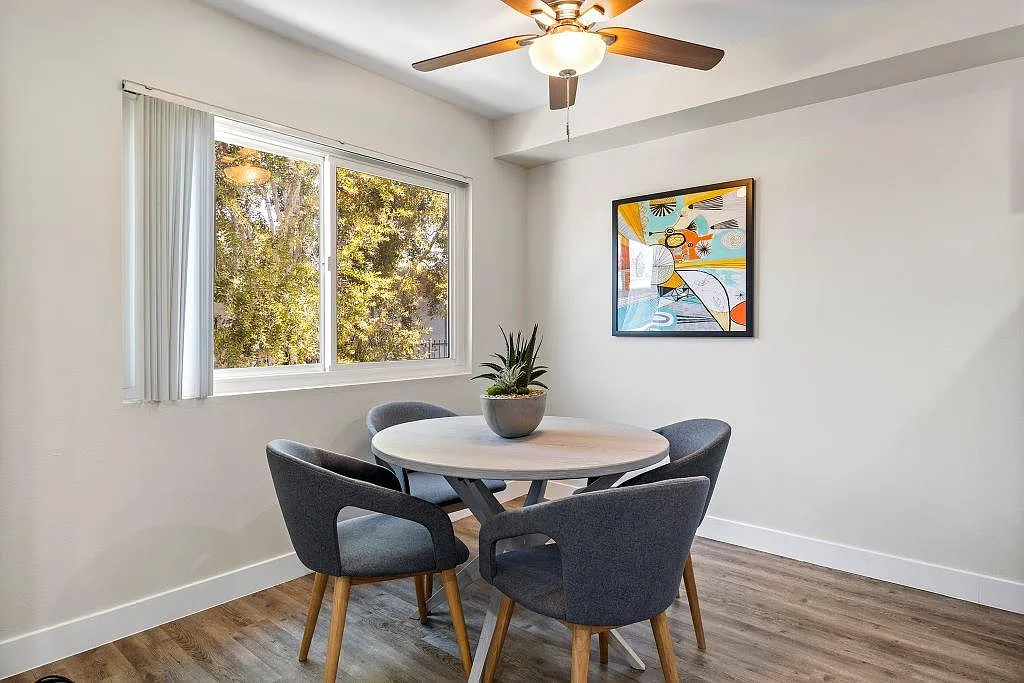 Lombardi Apartments — Photo 4