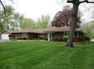 1620 Bittersweet Dr, Saint Anne, IL